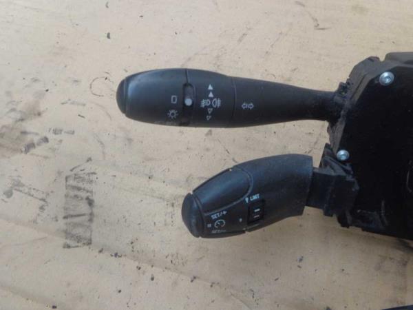 COMMODO CITROEN / PEUGEOT - Vue 2